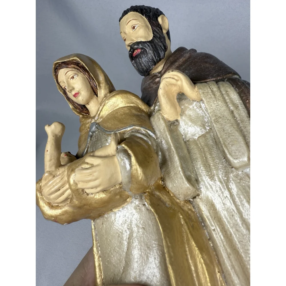 Holy Family Figurine 11